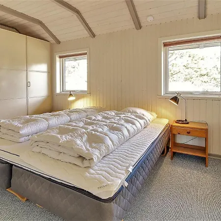 Markus - 3-1km From The Sea In Western Jutland By Interhome Vakantiehuis *
